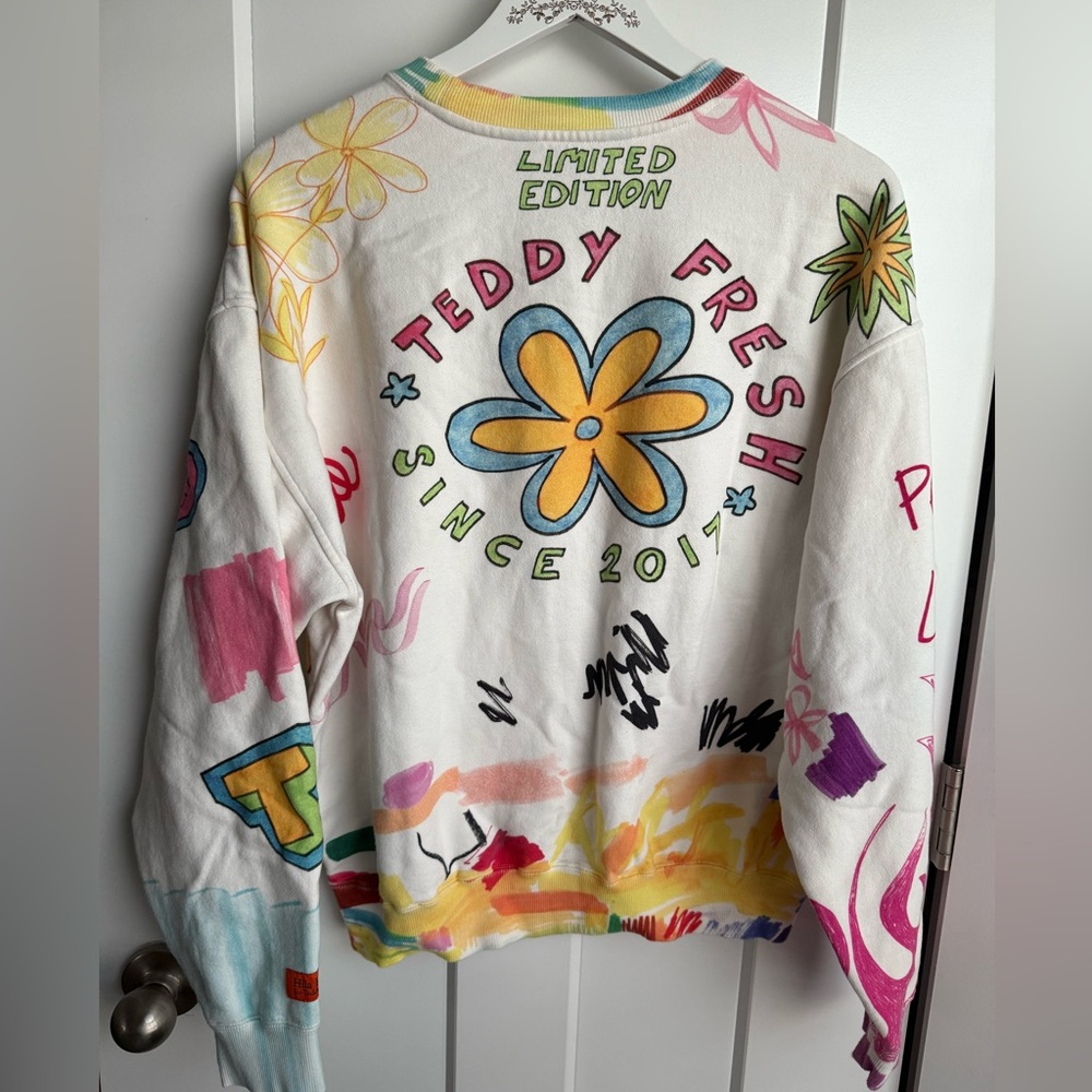 Teddy Fresh Limited Edition “Let It Rain” Graphic Sweatshirt Size Small Kidcore - Picture 2 of 10